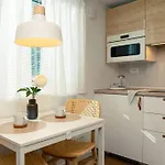 아파트 New Cute Studioapartment In + Free Bikes 류블랴나