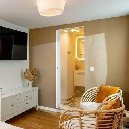 New Cute Studioapartment In + Free Bikes Apartment *