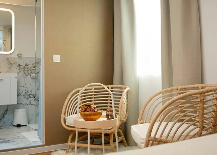 New Cute Studioapartment In + Free Bikes شقة